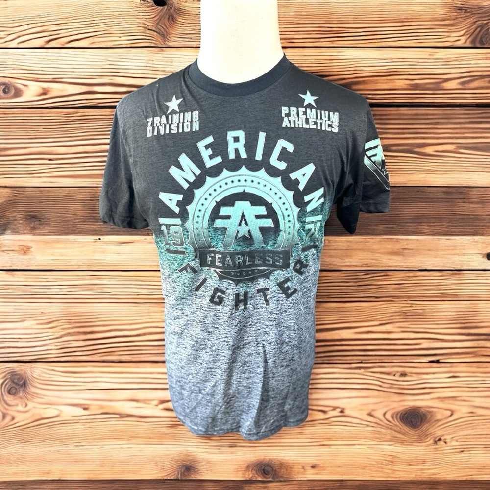 American Fighter NWOT sample SZ Med aqua Gray and Black‎ Short Sleeve Tee